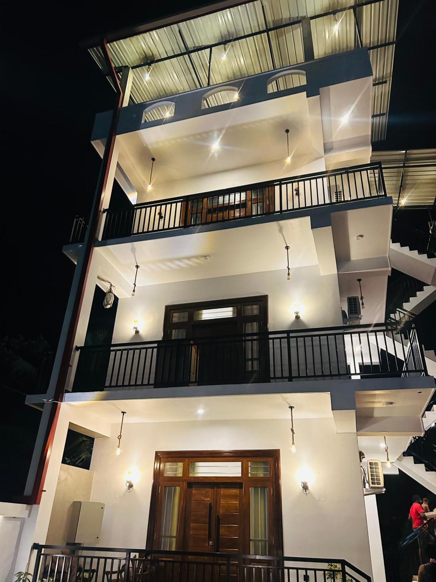 Yelisha'S Place Weligama Exterior photo