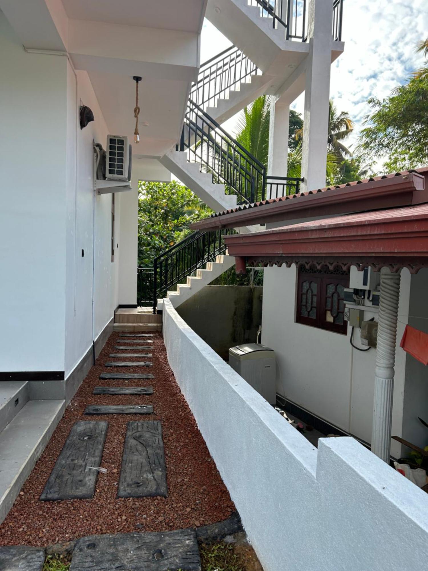 Yelisha'S Place Weligama Exterior photo