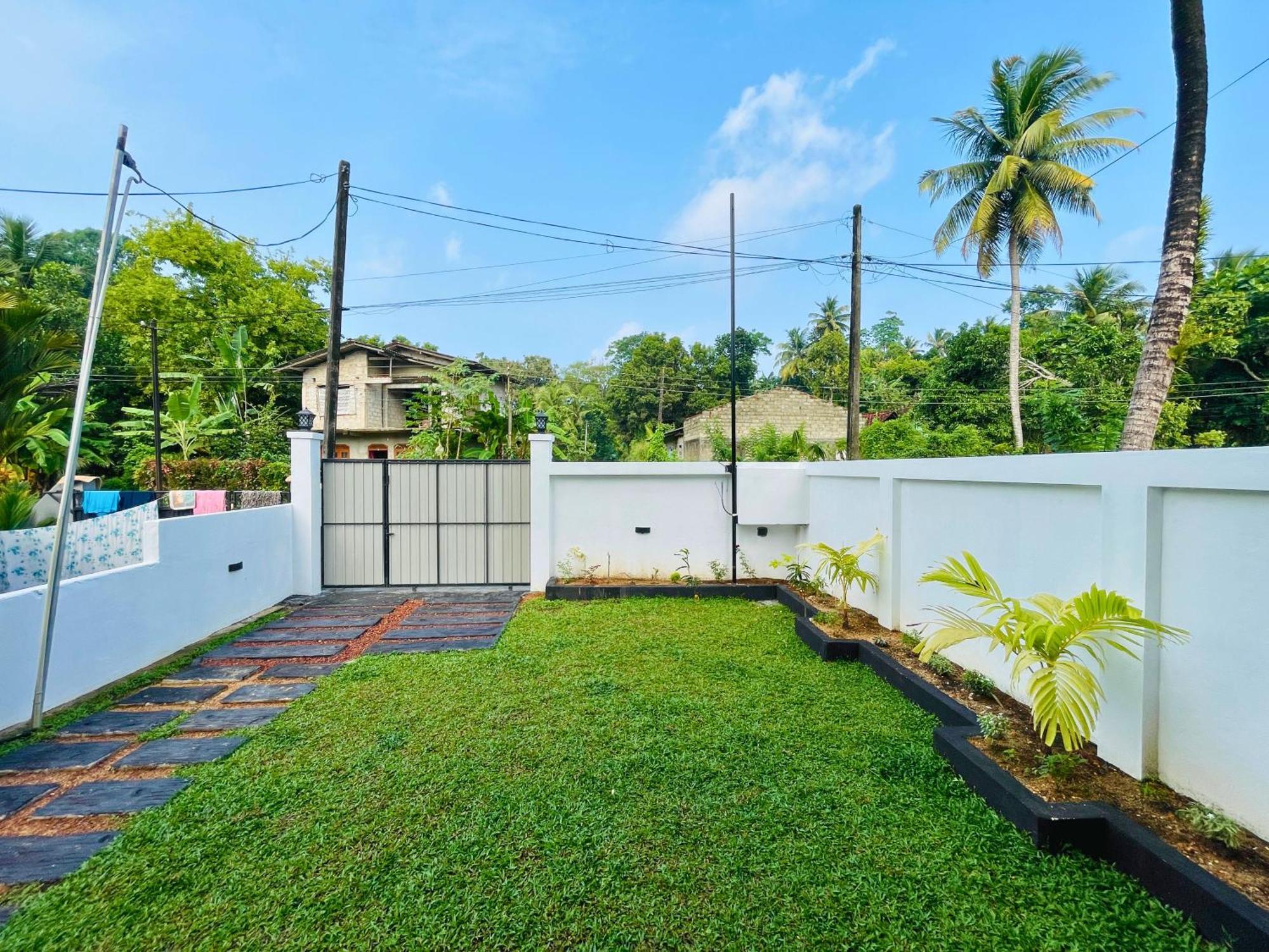 Yelisha'S Place Weligama Exterior photo